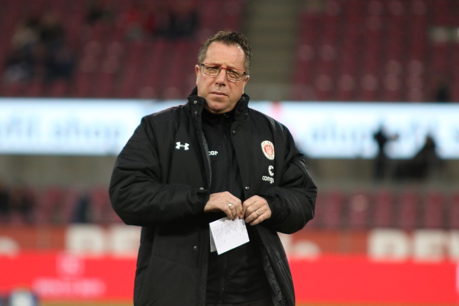 1. FC Köln- FC St. Pauli (2018/19)_2