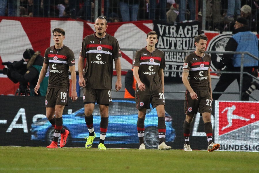 1. FC Köln- FC St. Pauli (2018/19)_35