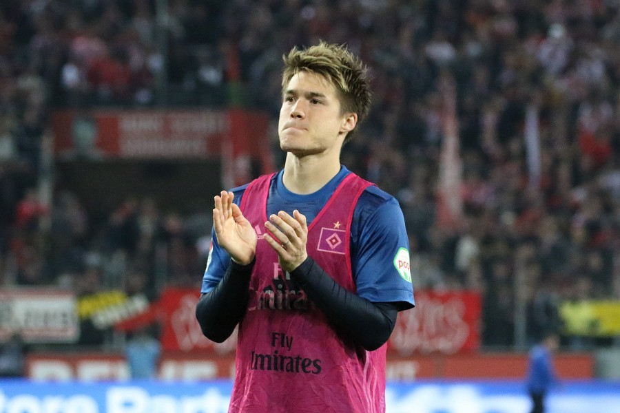 1. FC Köln- Hamburger SV (2018/19)_33