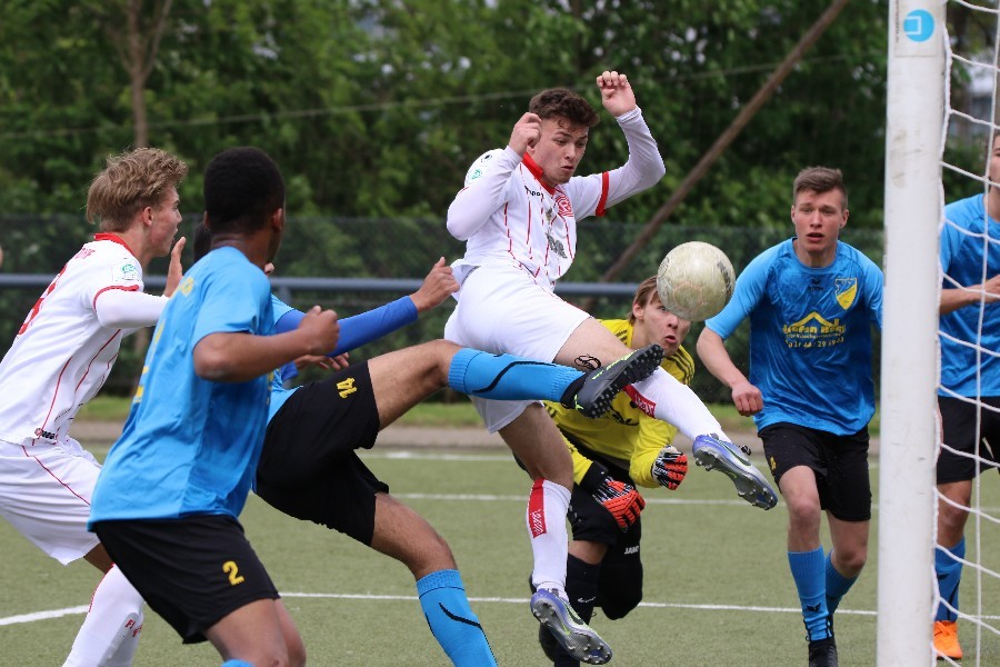 1. FC Mönchengladbach- Fortuna Düsseldorf U17 (2017/18)_10