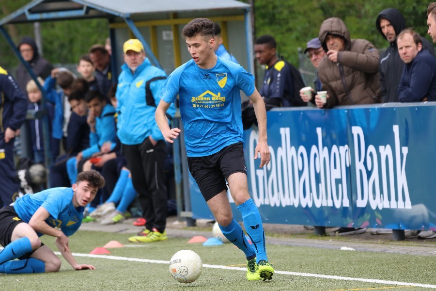 1. FC Mönchengladbach- Fortuna Düsseldorf U17 (2017/18)_6
