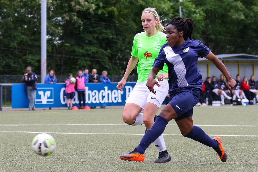 1. FC Mönchengladbach- SV Heißen (2018/19)_52