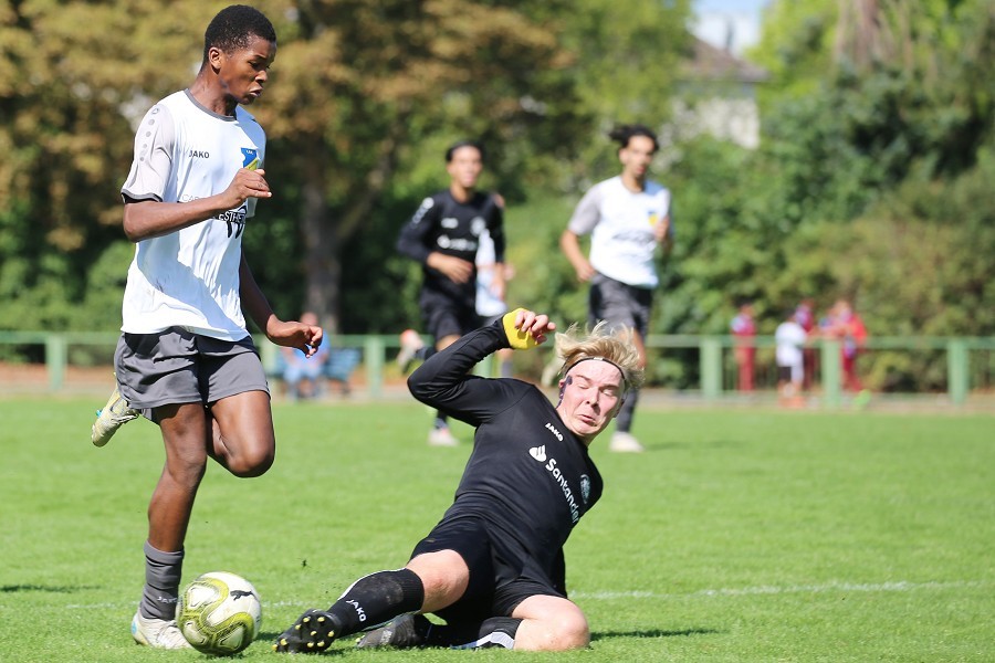 1. FC Mönchengladbach U18 vs. PSV Mönchengladbach (2022/23)_13