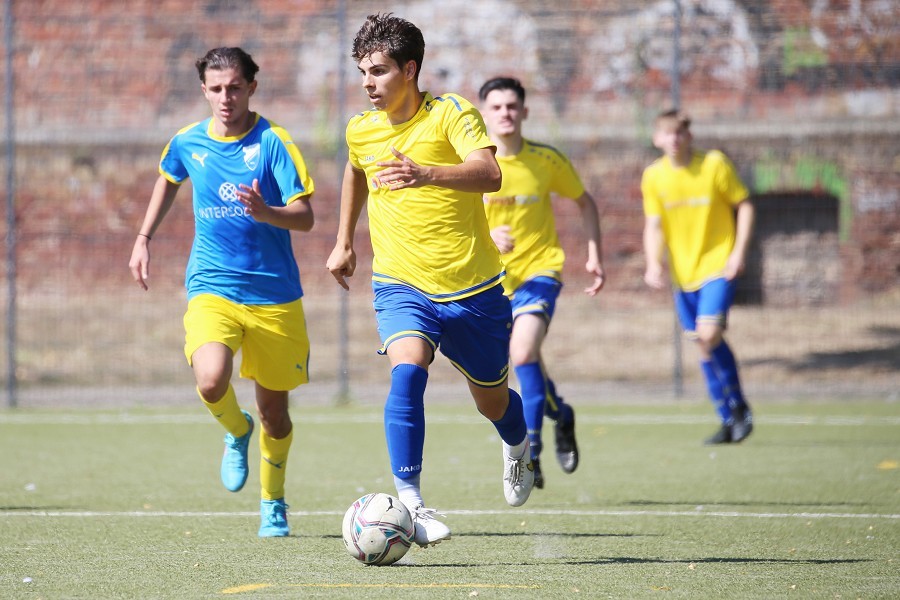 1. FC Mönchengladbach U19 vs. Kevelaerer SV (2022/23)_4