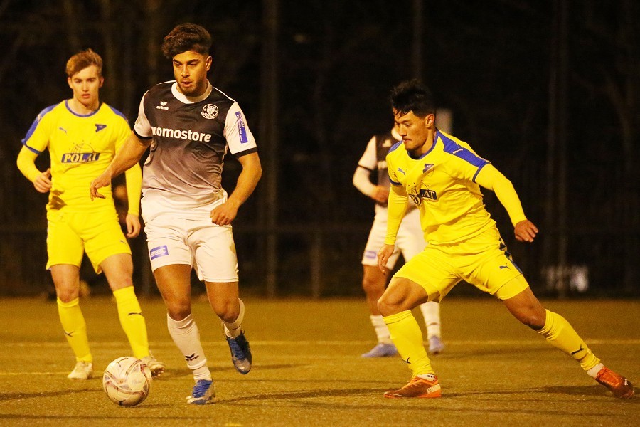 1. FC Mönchengladbach vs. ETB SW Essen (2021/22)_21