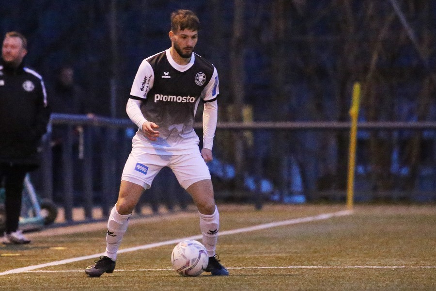 1. FC Mönchengladbach vs. ETB SW Essen (2021/22)_2