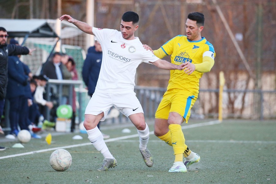 1. FC Mönchengladbach vs. Ratingen 04/19 (2021/22)_29