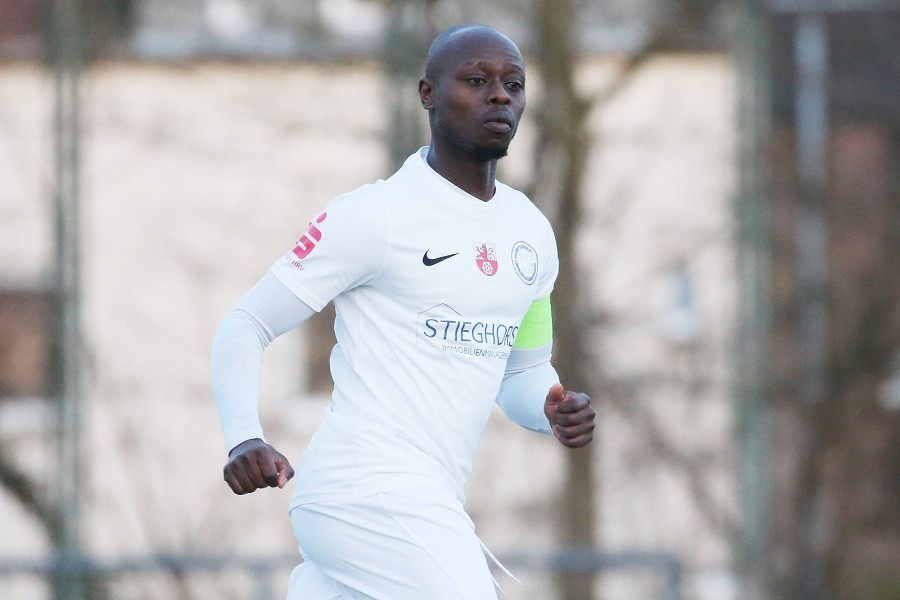 1. FC Mönchengladbach vs. Ratingen 04/19 (2021/22)_32
