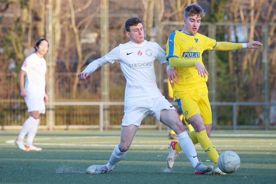 1. FC Mönchengladbach vs. Ratingen 04/19 (2021/22)_8