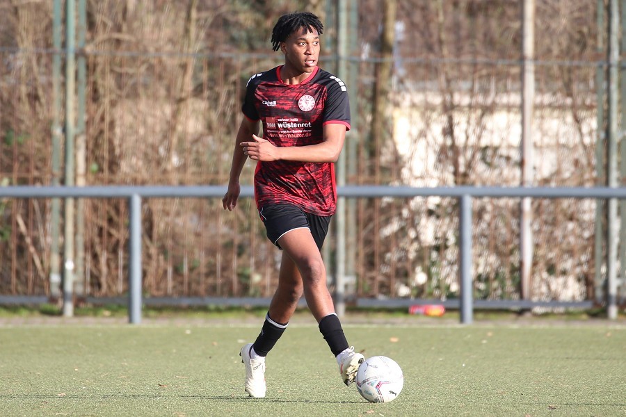 1. FC Mönchengladbach vs. SC Fortuna Köln U23 (2021/22)_4