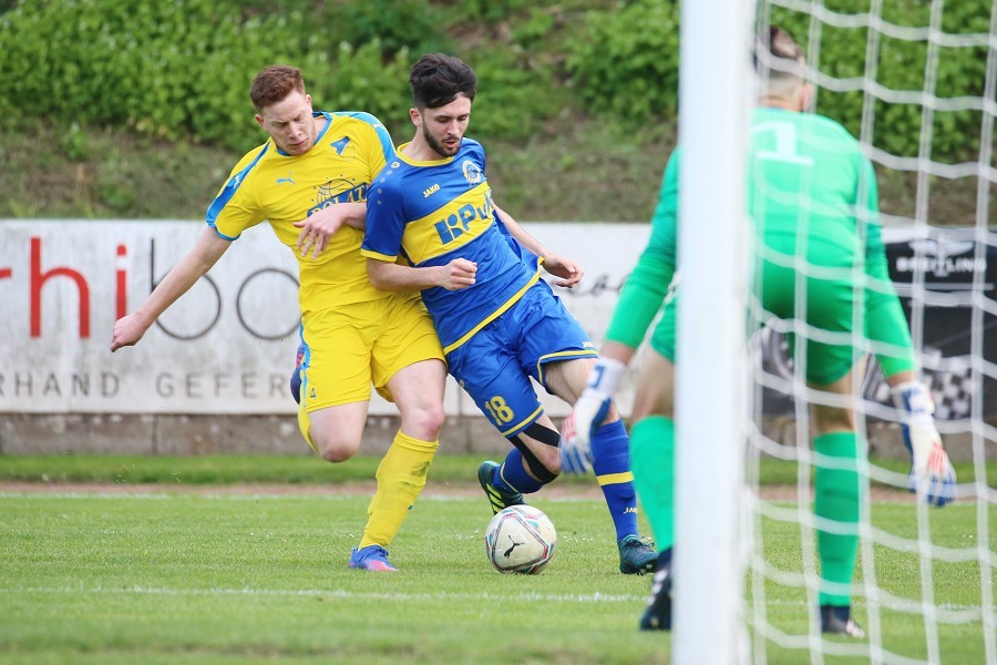 1. FC Mönchengladbach vs. SC Union Nettetal (2021/22)_19