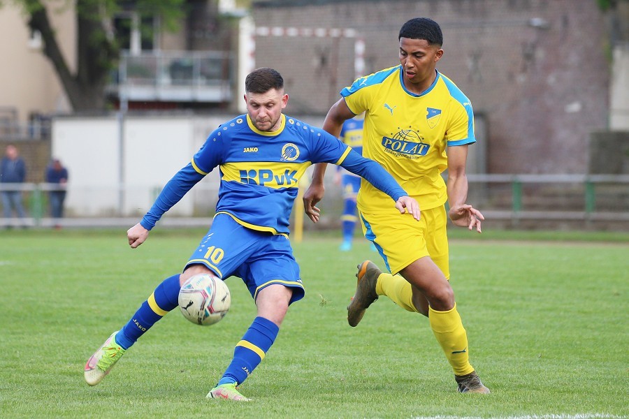 1. FC Mönchengladbach vs. SC Union Nettetal (2021/22)_22