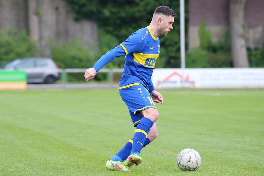 1. FC Mönchengladbach vs. SC Union Nettetal (2021/22)_4