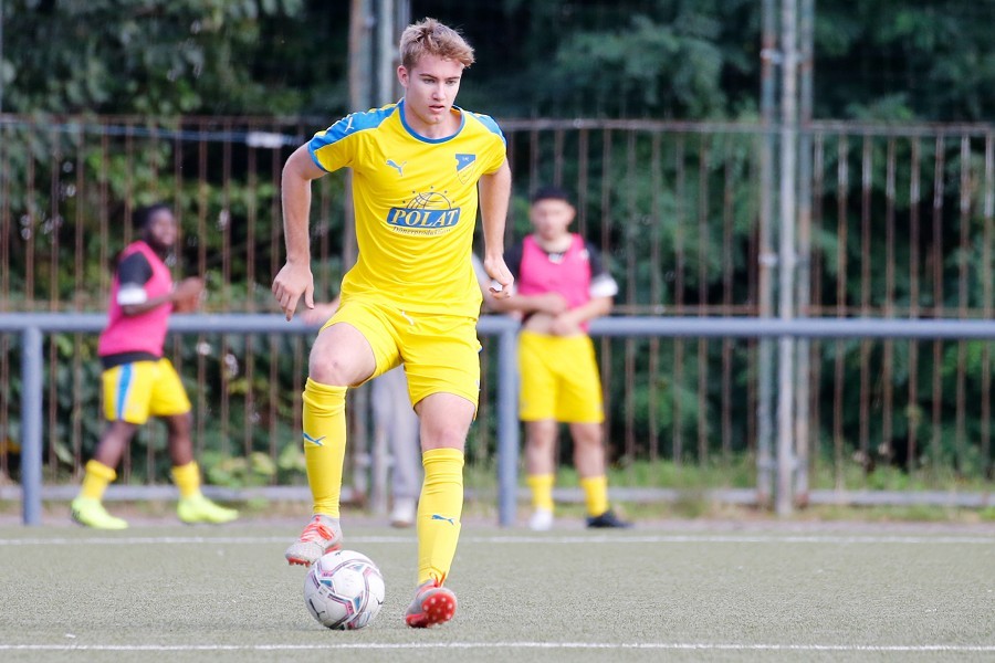 1. FC Mönchengladbach vs. SC Velbert (2021/22)_36
