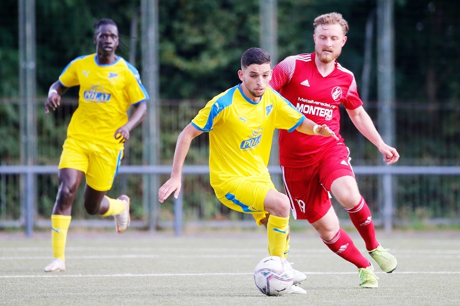 1. FC Mönchengladbach vs. SC Velbert (2021/22)_37
