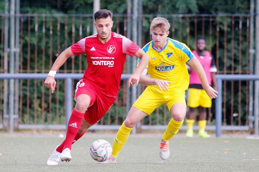 1. FC Mönchengladbach vs. SC Velbert (2021/22)_43