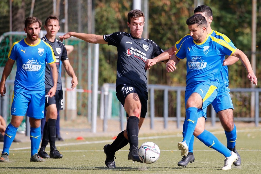 1. FC Mönchengladbach vs. SF Niederwenigern (2020/21)_10