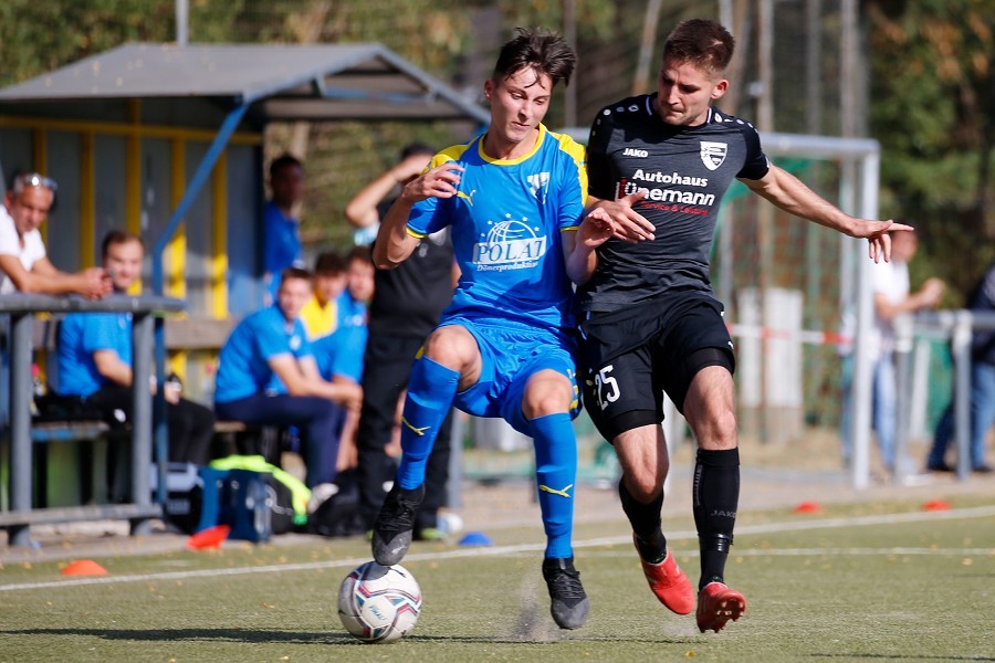 1. FC Mönchengladbach vs. SF Niederwenigern (2020/21)_15