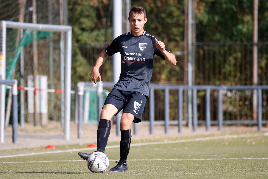 1. FC Mönchengladbach vs. SF Niederwenigern (2020/21)_8