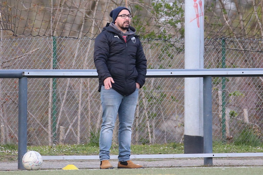 1. FC Mönchengladbach vs. SF Niederwenigern (2021/22)_18