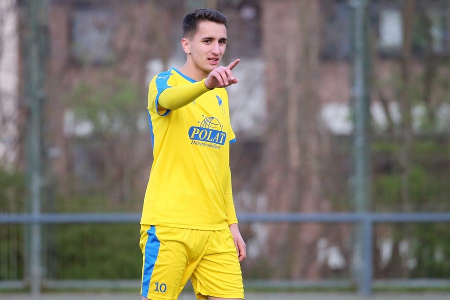 1. FC Mönchengladbach vs. SF Niederwenigern (2021/22)_19
