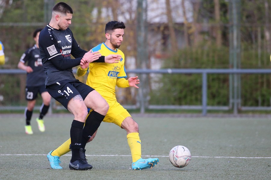 1. FC Mönchengladbach vs. SF Niederwenigern (2021/22)_32