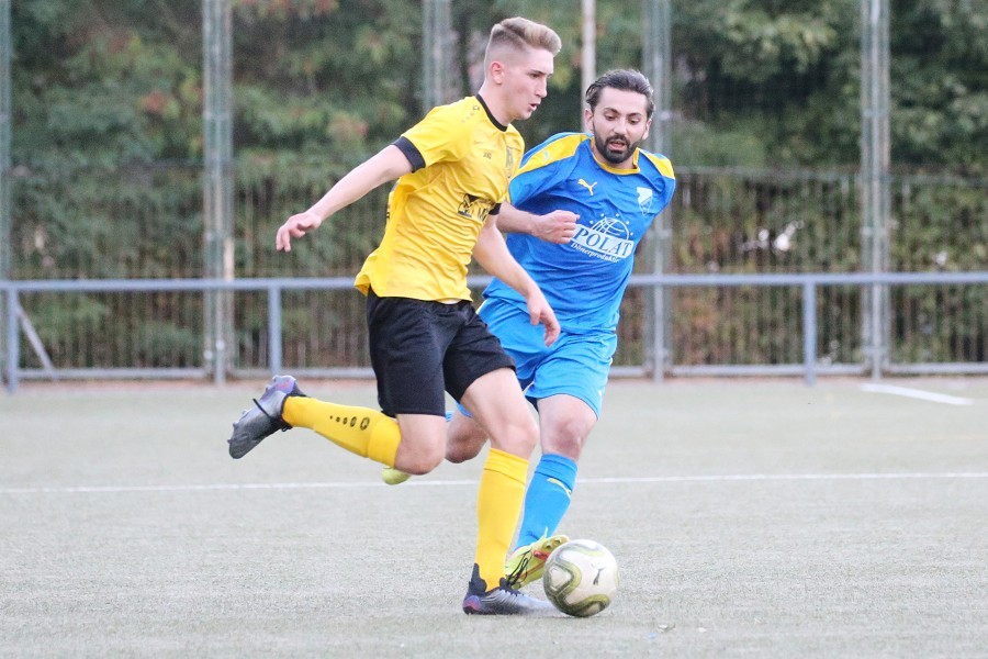 1. FC Mönchengladbach vs. Sportfreunde Hamborn 07 (2022/23)_22