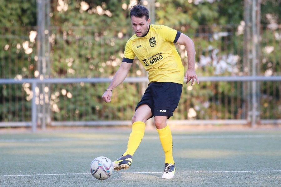 1. FC Mönchengladbach vs. Sportfreunde Hamborn 07 (2022/23)_5