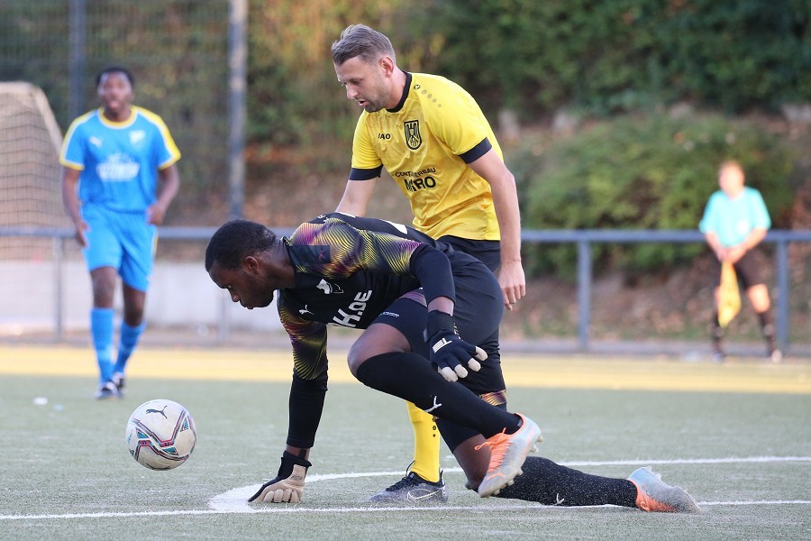 1. FC Mönchengladbach vs. Sportfreunde Hamborn 07 (2022/23)_7