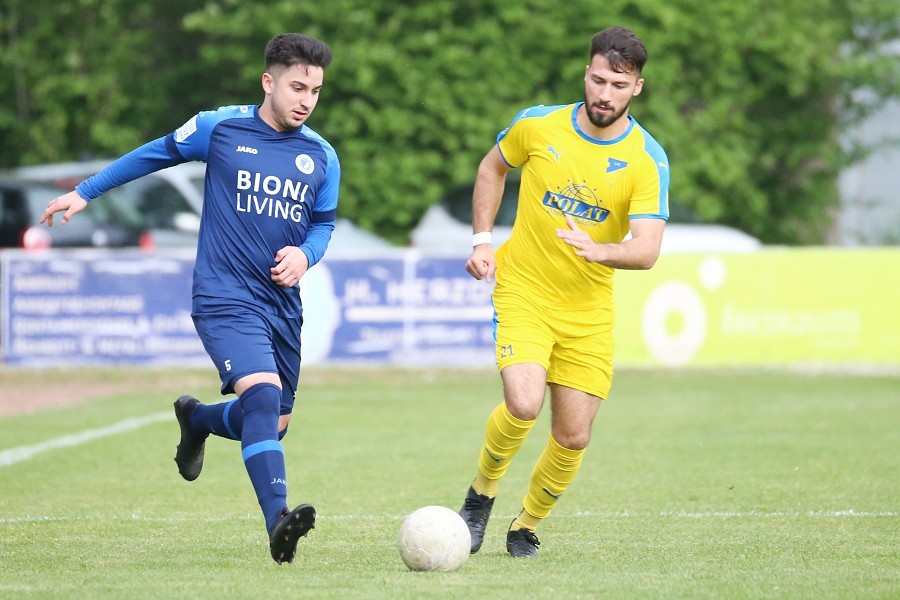 1. FC Mönchengladbach vs. Spvgg. Sterkrade-Nord (2021/22)_5