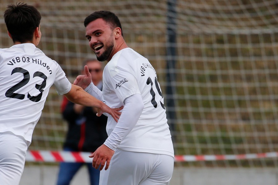 1. FC Mönchengladbach vs. VfB 03 Hilden (2020/21)_12