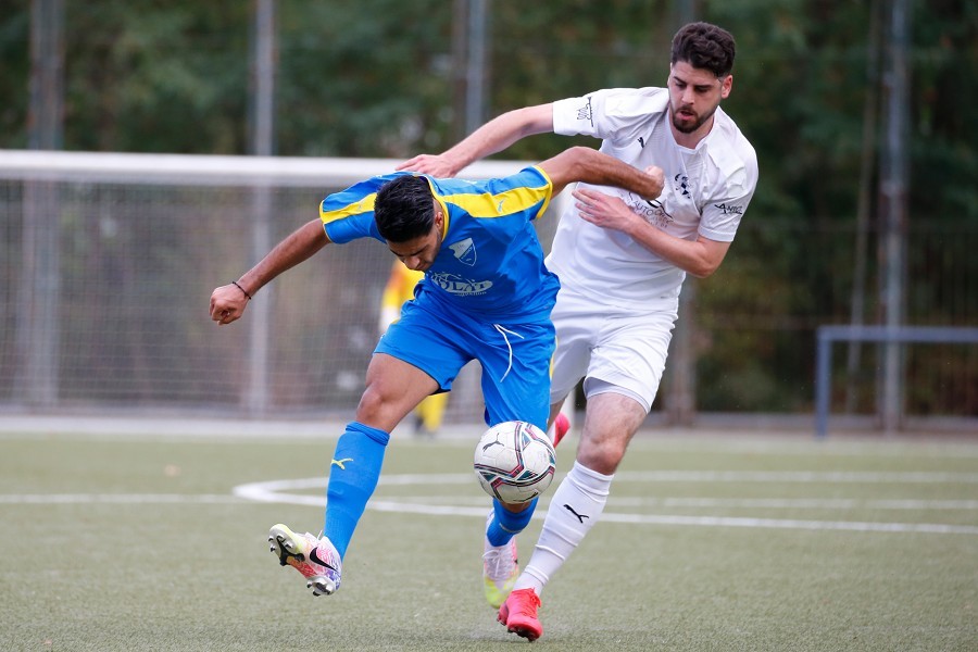 1. FC Mönchengladbach vs. VfB 03 Hilden (2020/21)_17