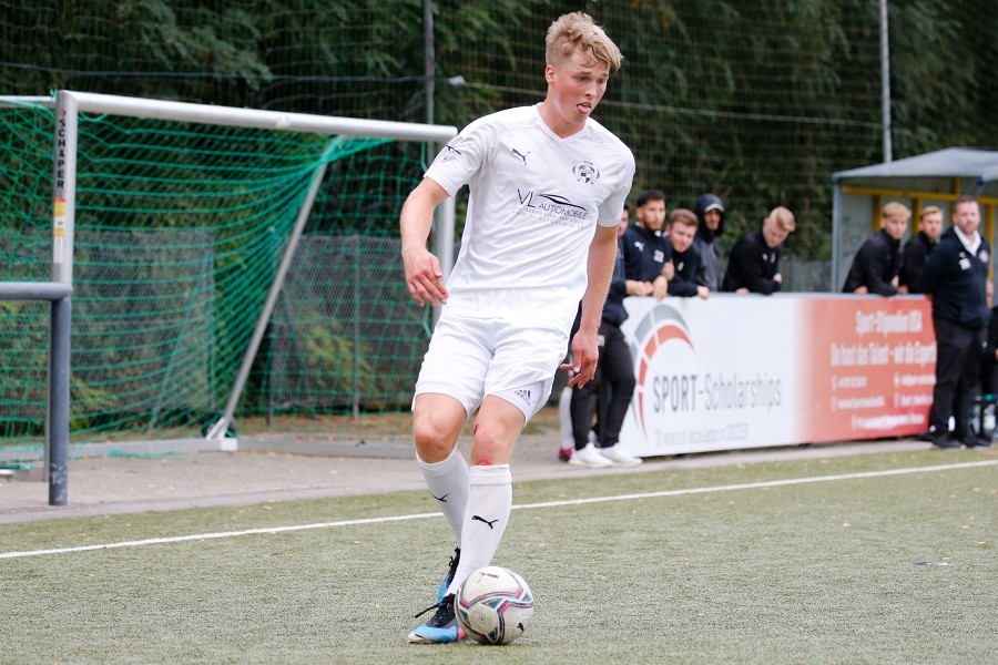 1. FC Mönchengladbach vs. VfB 03 Hilden (2020/21)_24