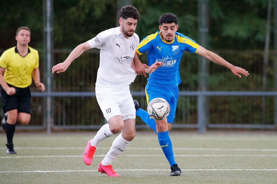 1. FC Mönchengladbach vs. VfB 03 Hilden (2020/21)_31