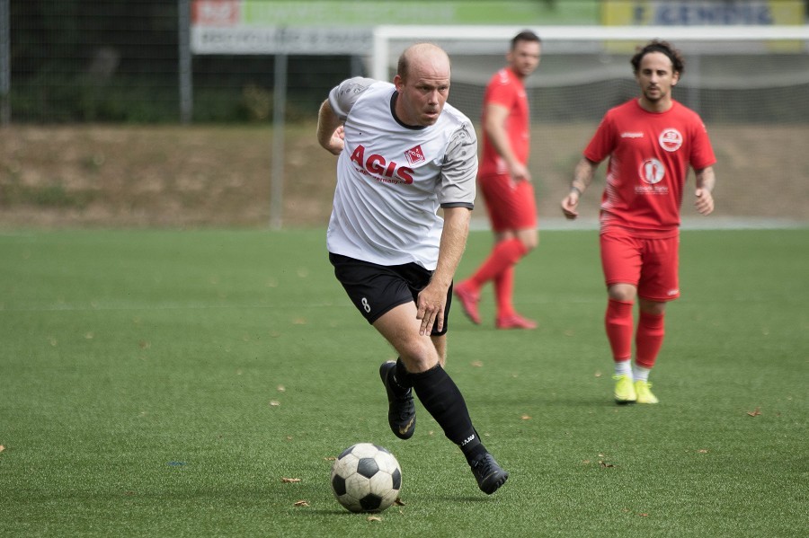 1. FC Viersen II vs. Rheinwacht Stürzelberg (2020/21)_11