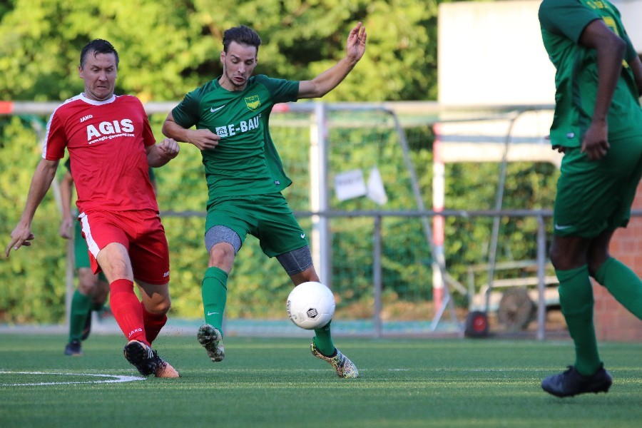 1. FC Viersen- Teutonia St. Tönis (2018/19)_2