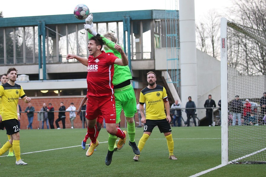 1. FC Viersen vs. SC Kapellen-Erft (2021/22)_53
