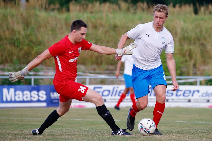 1. FC Phönix Lübeck vs. Eichholzer SV (2020/21)
