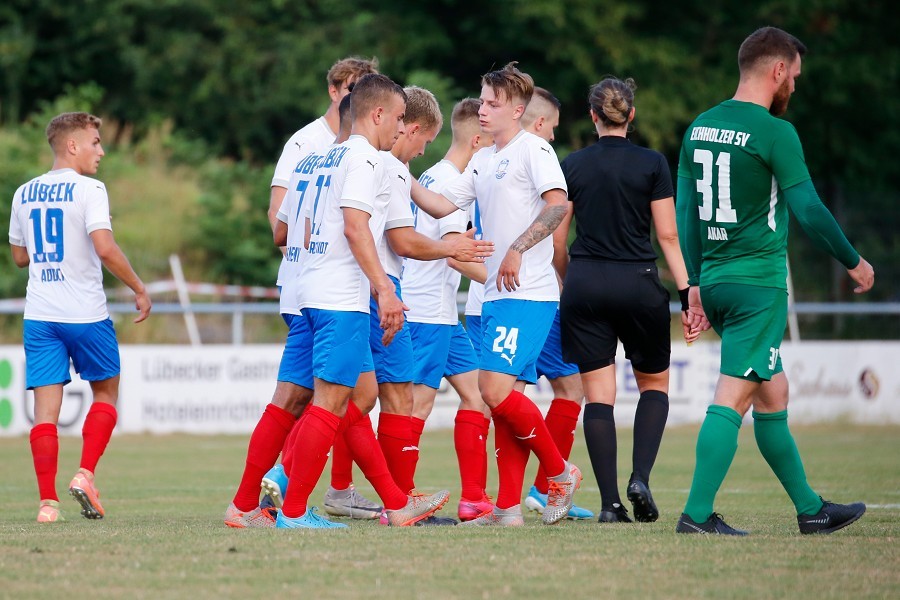 1. FC Phönix Lübeck vs. Eichholzer SV (2020/21)