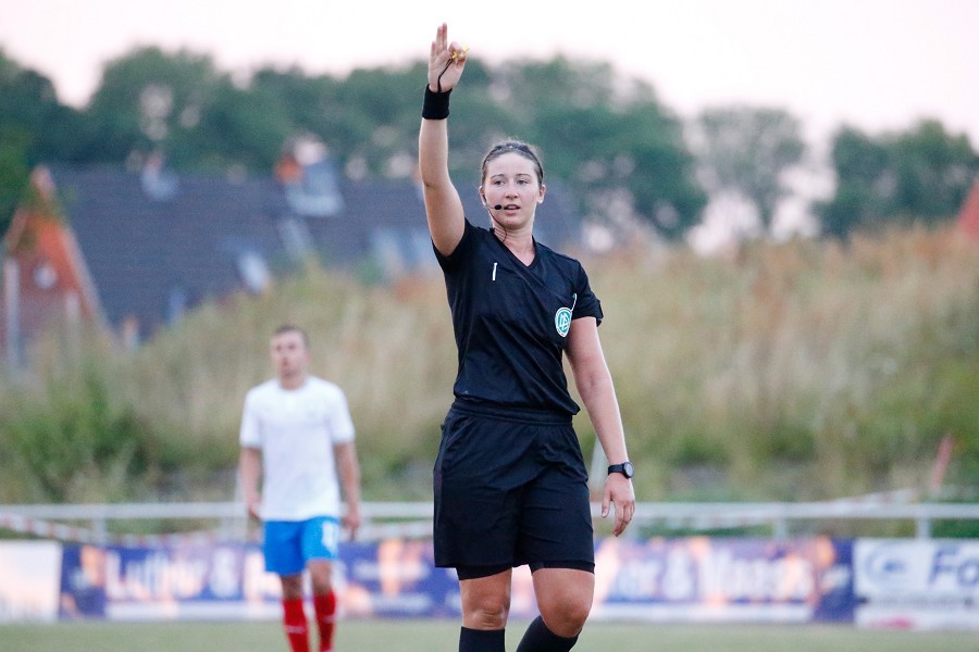 1. FC Phönix Lübeck vs. Eichholzer SV (2020/21)