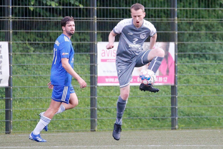ASV Süchteln II vs. DJK Fortuna Dilkrath (2021/22)_9