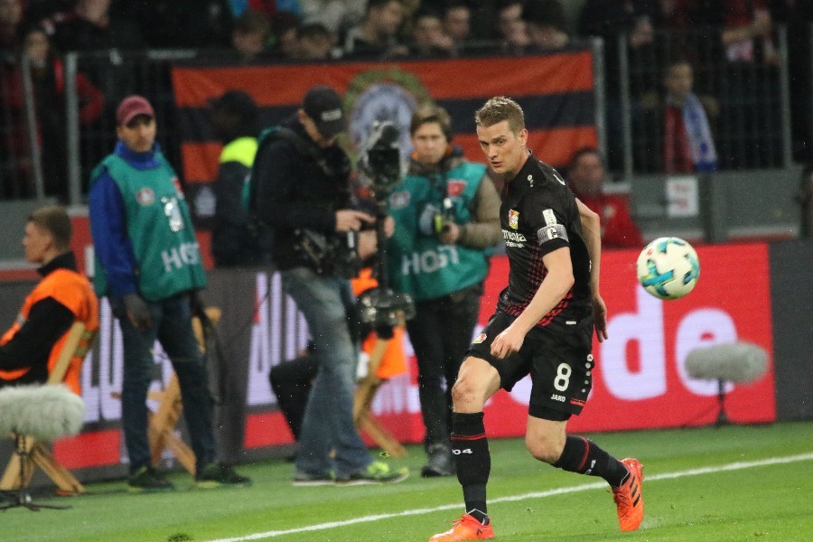 Bayer 04 Leverkusen- Borussia Mönchengladbach (2017/18)_2