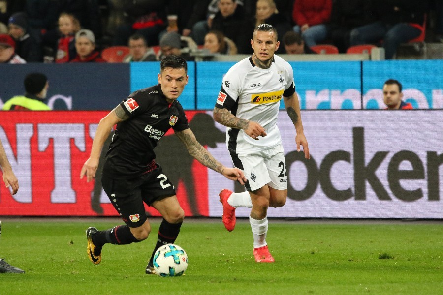 Bayer 04 Leverkusen- Borussia Mönchengladbach (2017/18)_2