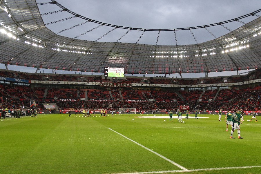 Bayer 04 Leverkusen- Borussia Mönchengladbach (2017/18)_6
