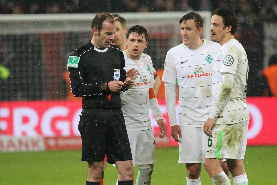 Bayer 04 Leverkusen- SV Werder Bremen (2017/18)_10