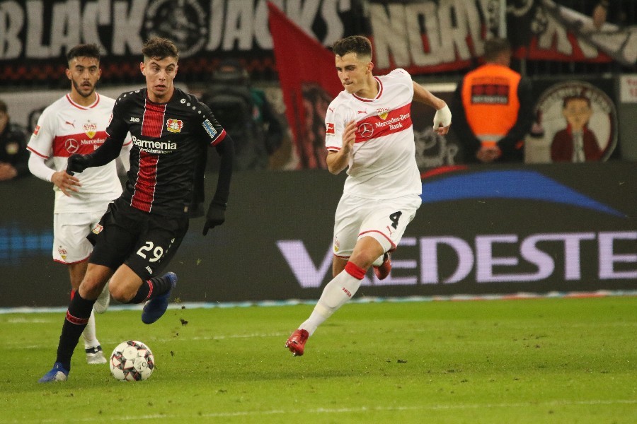 Bayer 04 Leverkusen- VfB Stuttgart (2018/19)_19
