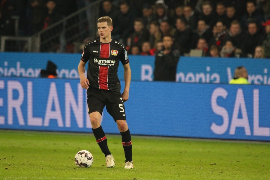 Bayer 04 Leverkusen- VfB Stuttgart (2018/19)_23