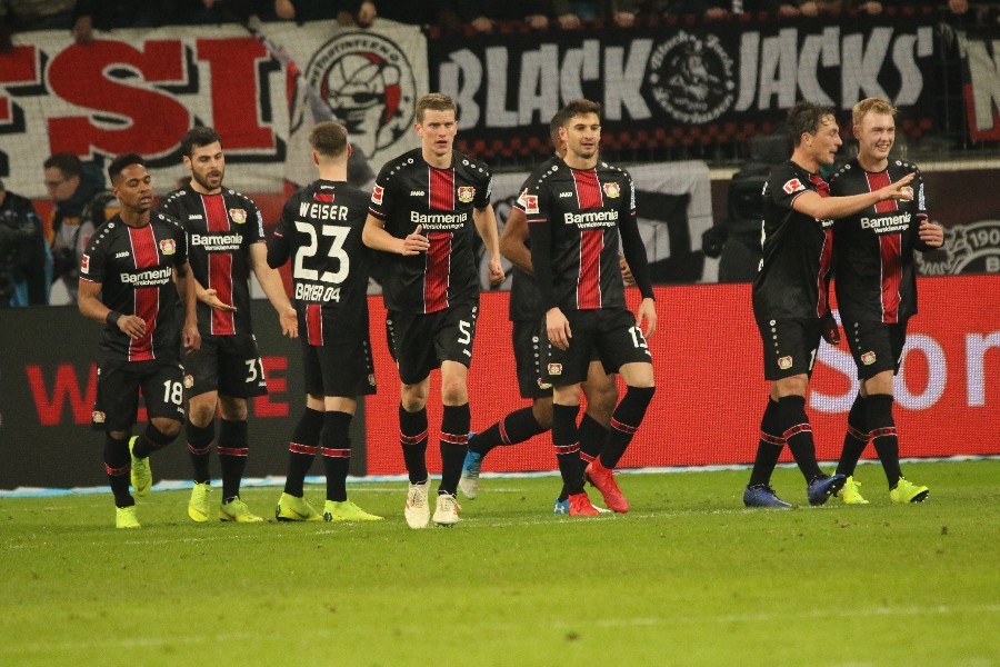 Bayer 04 Leverkusen- VfB Stuttgart (2018/19)_35
