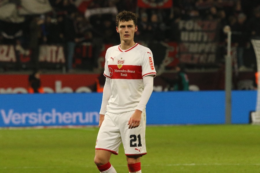 Bayer 04 Leverkusen- VfB Stuttgart (2018/19)_42