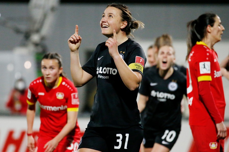 Bayer 04 Leverkusen vs. Eintracht Frankfurt (2020/21)_13